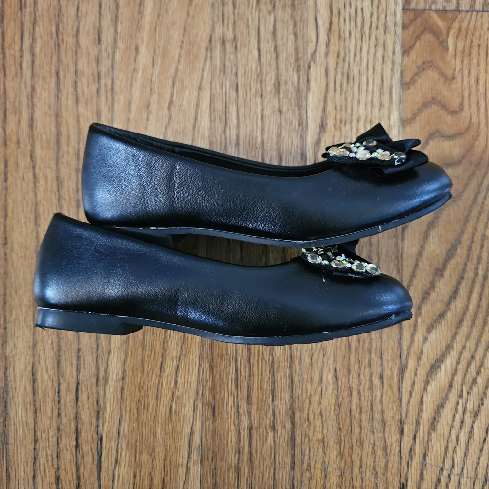 Nanette Lepore Black Dress Shoes Bows And Rhinestons Girls Size 11